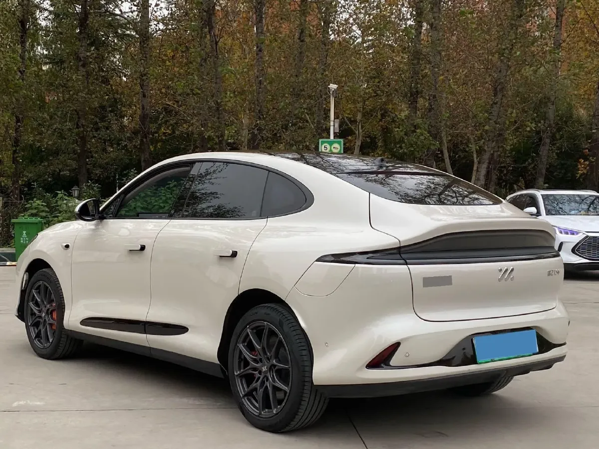 2023 IM LS6 BEV 71KWH,autocango,china used car exporter,china ev exporter,chinese used car exporter,chinese used ev exporter