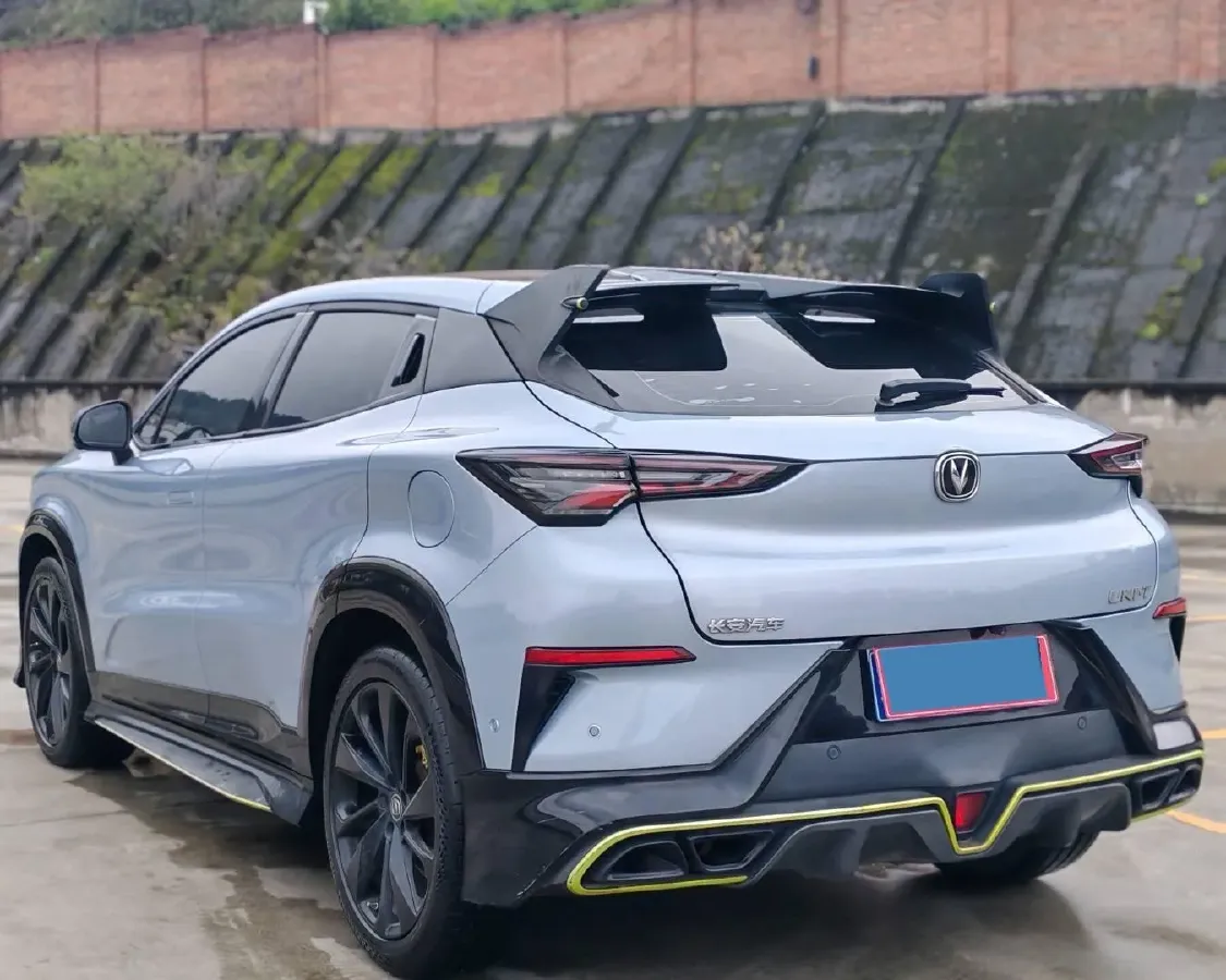 2021 ChangAn UNI-T 1.5T 180HP L4 7DCT,autocango,china used car exporter,china ev exporter,chinese used car exporter,chinese used ev exporter