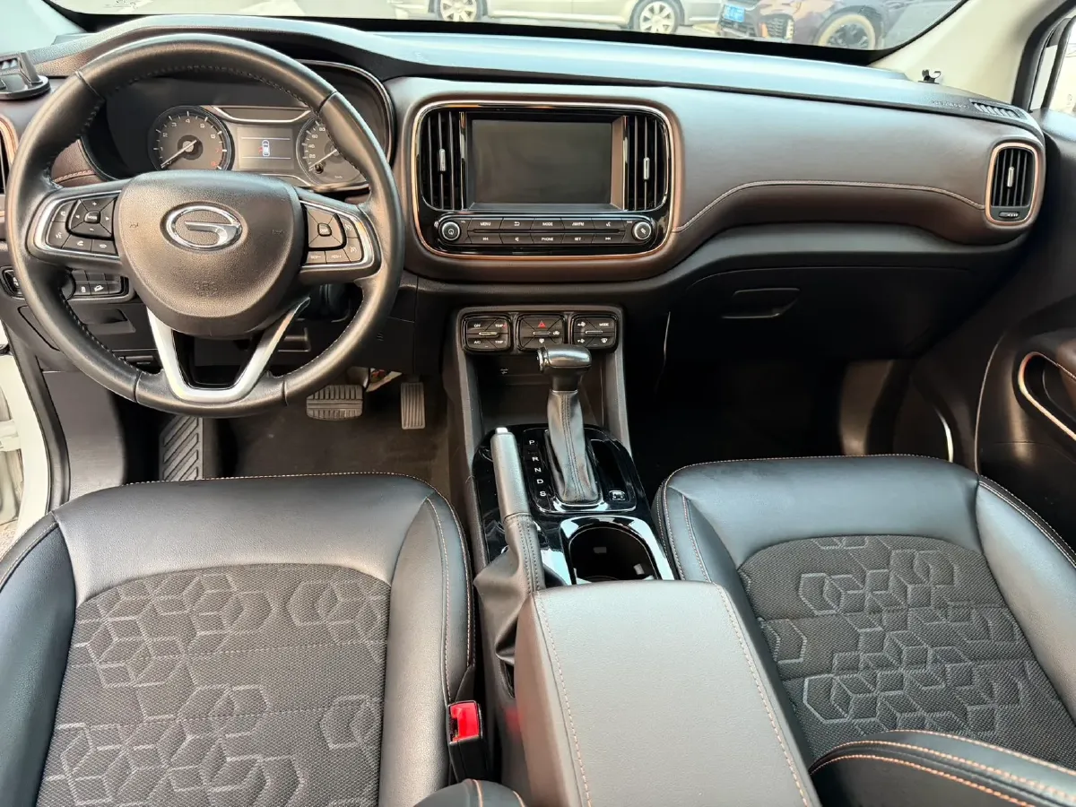 2019 GAC Trumpchi GS3 1.5T 163HP L3 7DCT,autocango,china used car exporter,china ev exporter,chinese used car exporter,chinese used ev exporter