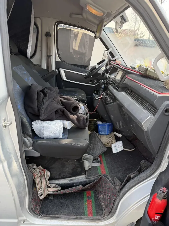 2023 MAXUS XinTu V70 2.0T 125HP L4 6MT,autocango,china used car exporter,china ev exporter,chinese used car exporter,chinese used ev exporter