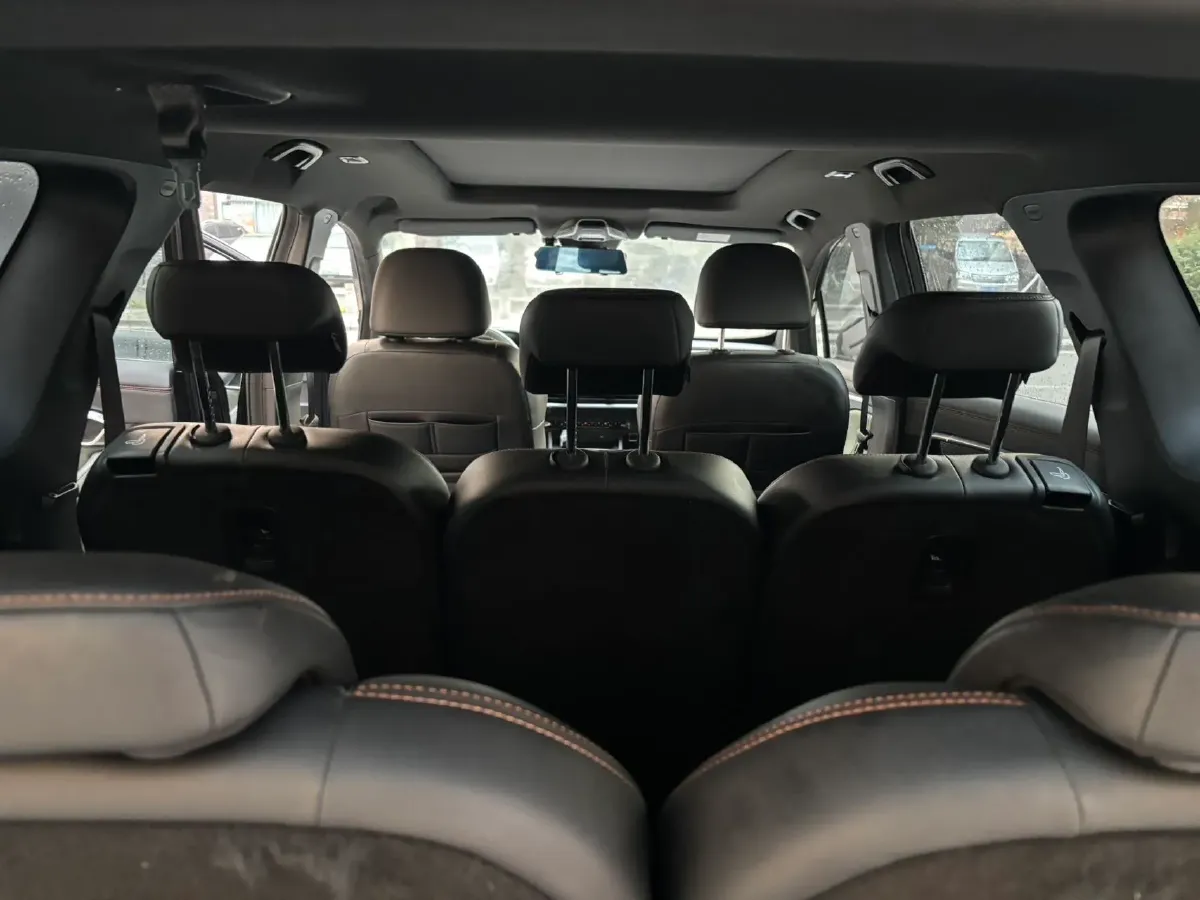 2023 Geely Okavango L 2.0T 218HP L4 7DCT,autocango,china used car exporter,china ev exporter,chinese used car exporter,chinese used ev exporter