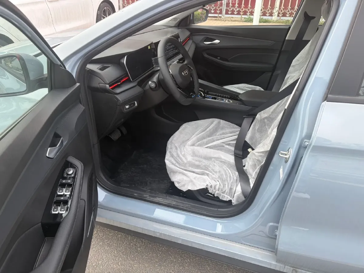 2024 Geely Binray 1.5T 181HP L4 7DCT,autocango,china used car exporter,china ev exporter,chinese used car exporter,chinese used ev exporter