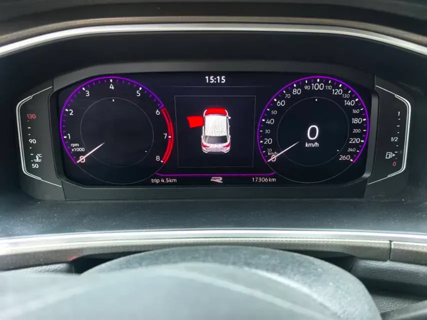 2023 Volkswagen T-Roc 1.5T 160HP L4 7DCT,autocango,china used car exporter,china ev exporter,chinese used car exporter,chinese used ev exporter