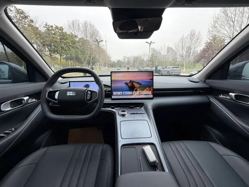 2024 YuanChen Super Van BEV 51KWH,autocango,china used car exporter,china ev exporter,chinese used car exporter,chinese used ev exporter