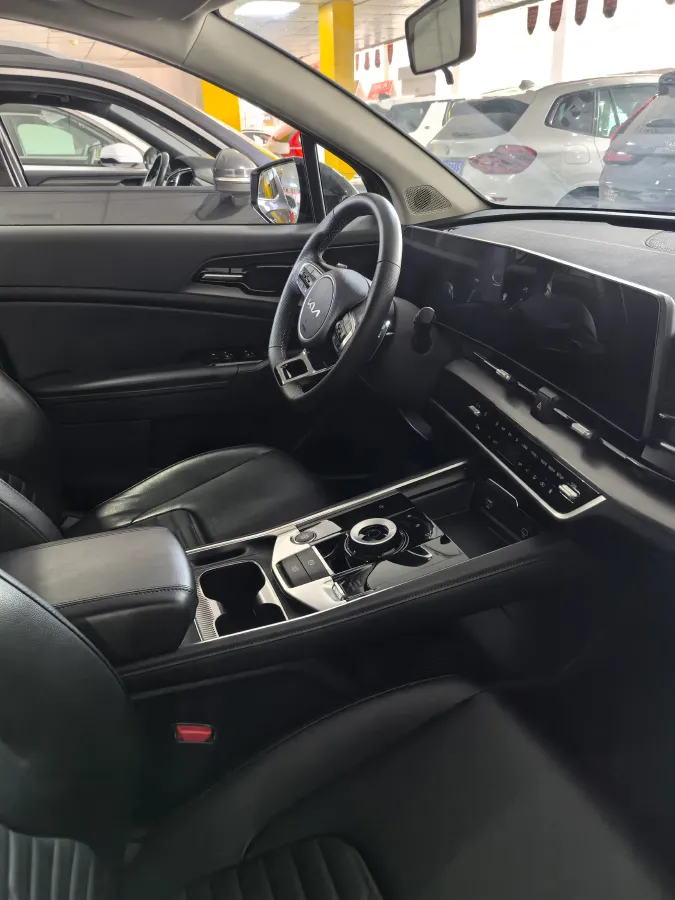 2025 Kia Sportage 2.0T 236HP L4 8AT,autocango,china used car exporter,china ev exporter,chinese used car exporter,chinese used ev exporter