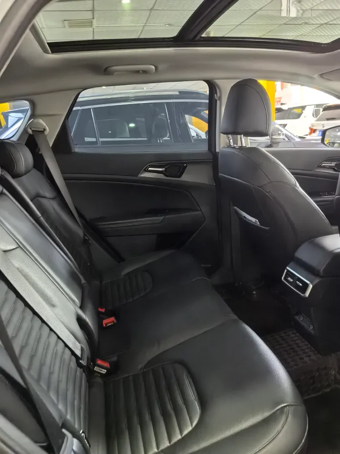 2025 Kia Sportage 2.0T 236HP L4 8AT,autocango,china used car exporter,china ev exporter,chinese used car exporter,chinese used ev exporter