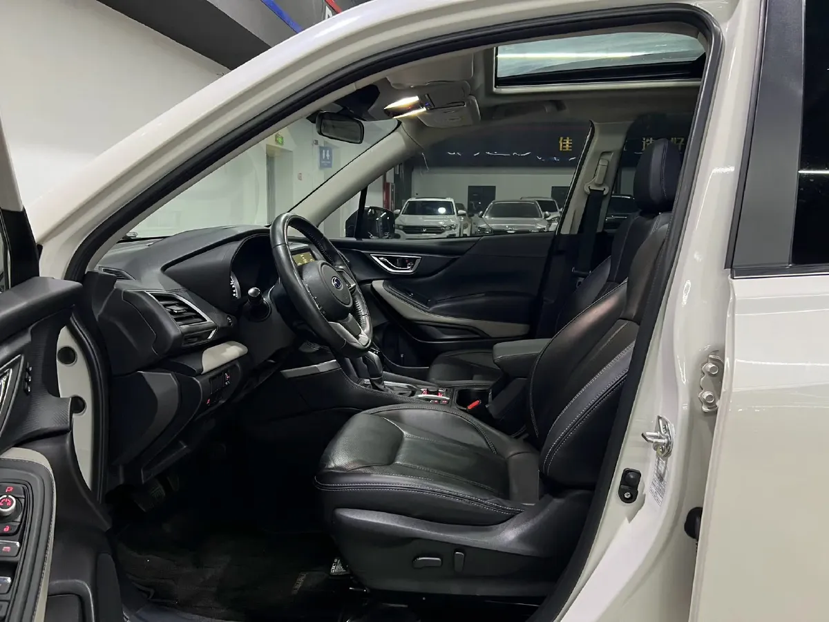 2022 Subaru Forester 2.0L 154HP H4 CVT,autocango,china used car exporter,china ev exporter,chinese used car exporter,chinese used ev exporter