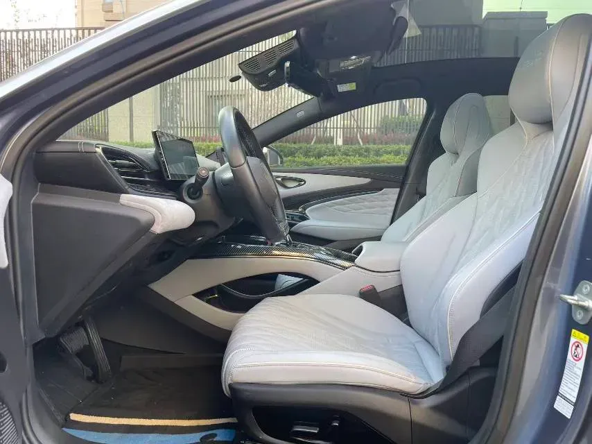 2022 MAXUS DaJia 5 BEV 70KWH,autocango,china used car exporter,china ev exporter,chinese used car exporter,chinese used ev exporter