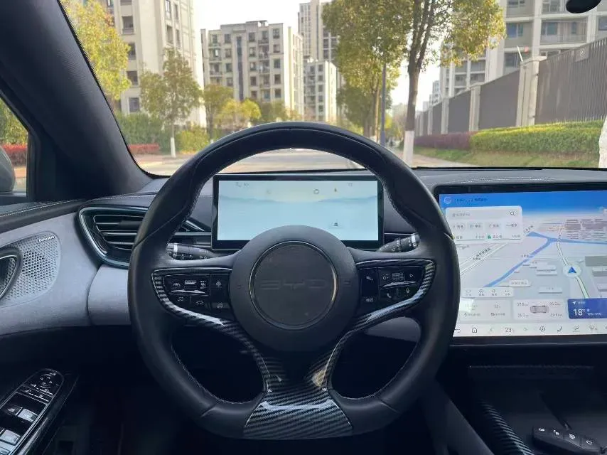 2022 MAXUS DaJia 5 BEV 70KWH,autocango,china used car exporter,china ev exporter,chinese used car exporter,chinese used ev exporter