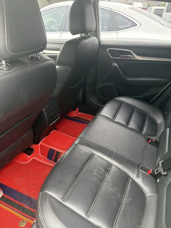 2019 MAXUS XinTu V80 2.5T 136HP L4 6AMT,autocango,china used car exporter,china ev exporter,chinese used car exporter,chinese used ev exporter