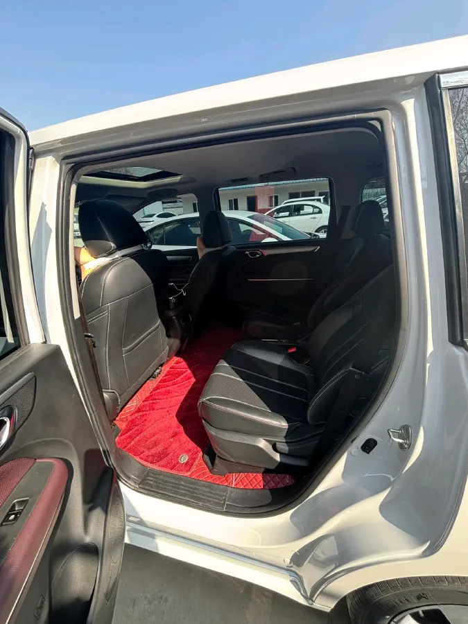 2023 GAC Trumpchi M6 1.5T 177HP L4 7DCT,autocango,china used car exporter,china ev exporter,chinese used car exporter,chinese used ev exporter