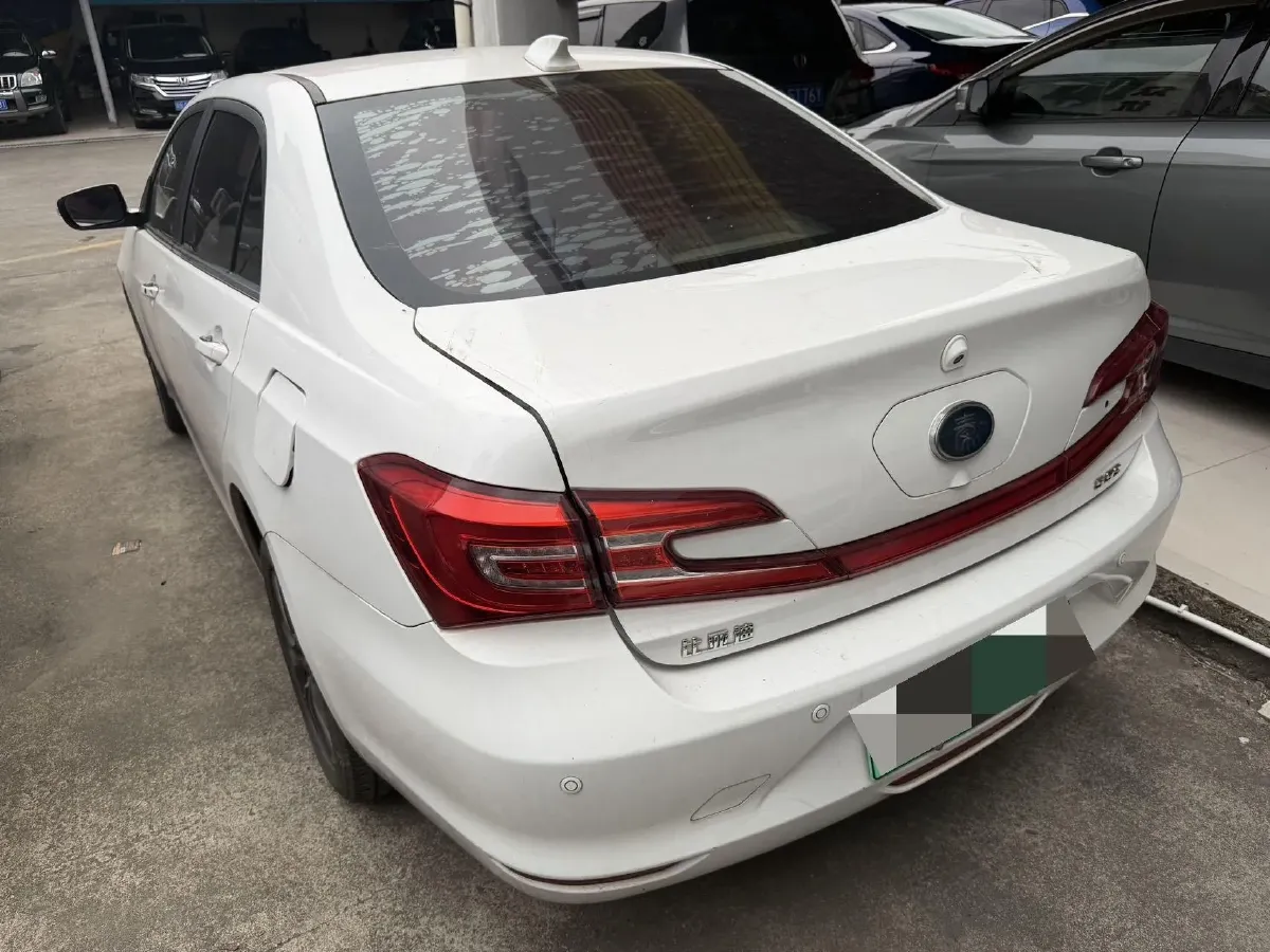 2017 BYD Qin 1.5T 154HP L4 6DCT PHEV 15.2KWH,autocango,china used car exporter,china ev exporter,chinese used car exporter,chinese used ev exporter