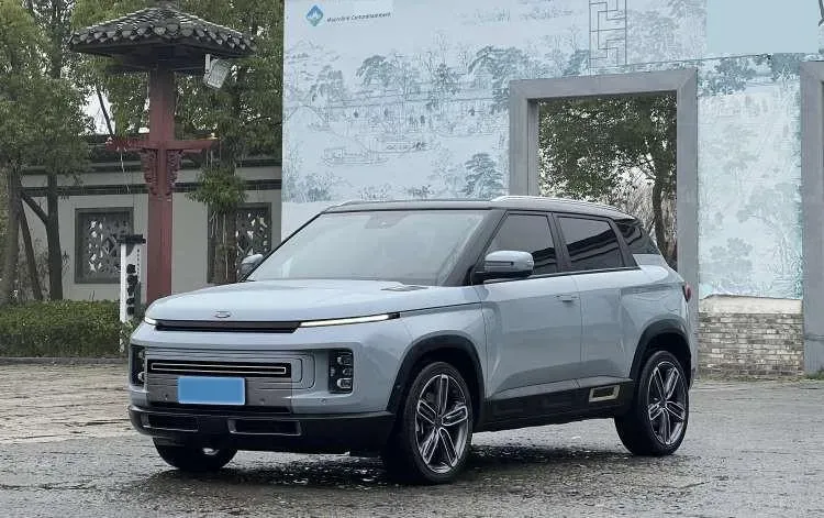 2020 Geely ICON 1.5T 177HP L3 7DCT,autocango,china used car exporter,china ev exporter,chinese used car exporter,chinese used ev exporter