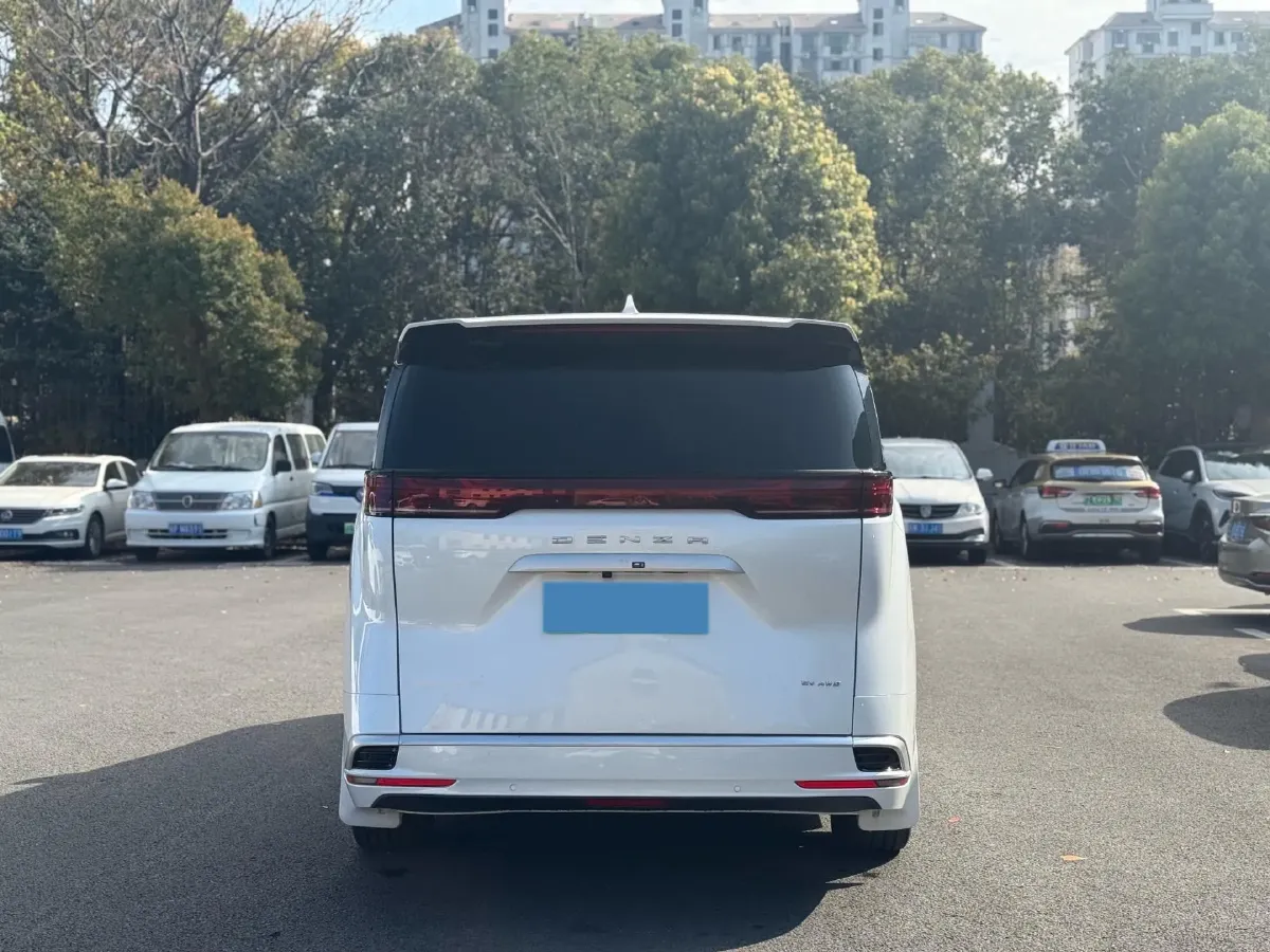 2022 HongQi HS7 3.0T 337HP V6 8AT,autocango,china used car exporter,china ev exporter,chinese used car exporter,chinese used ev exporter