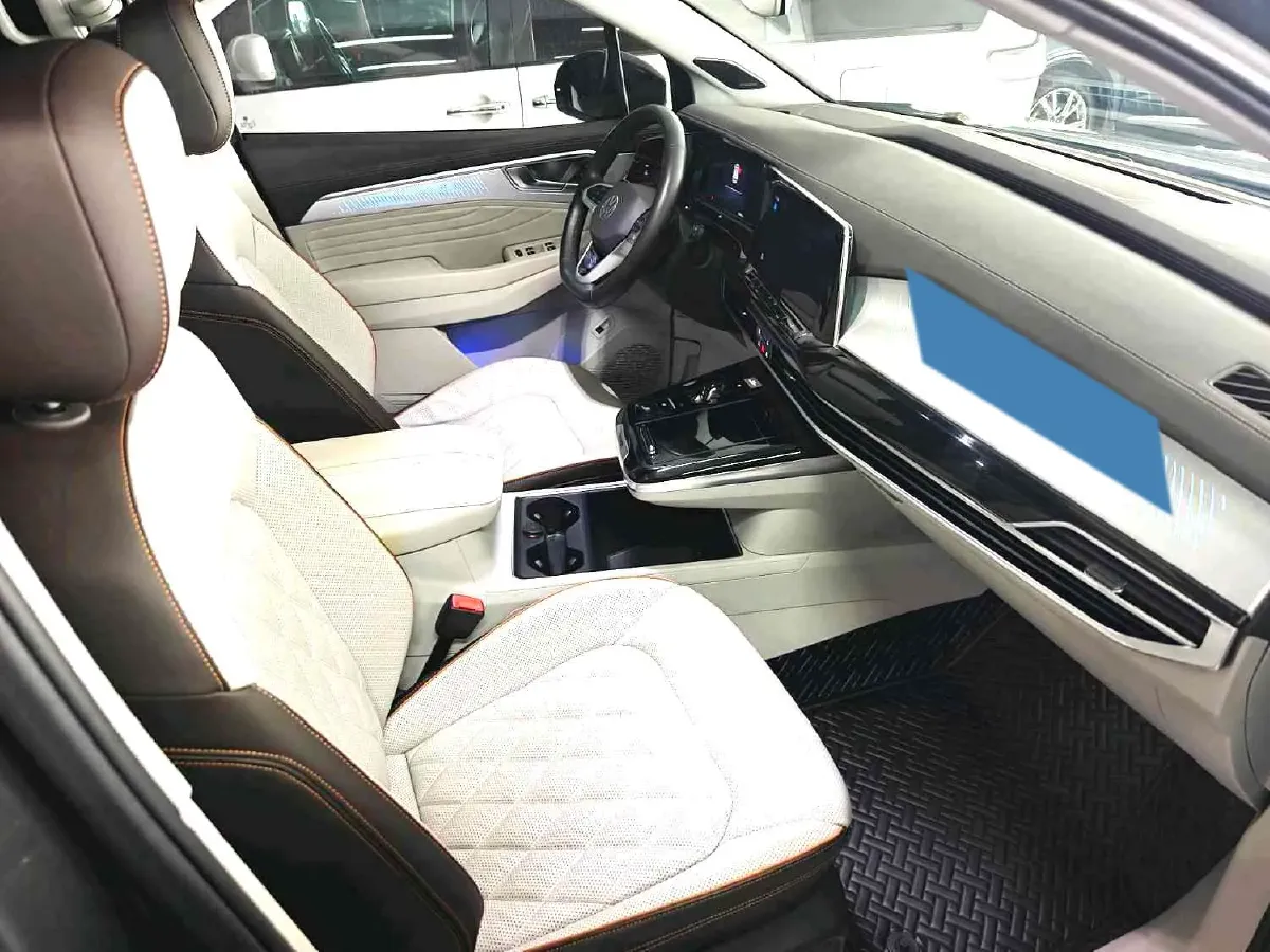 2021 Volkswagen Talagon 2.0T 220HP L4 7DCT,autocango,china used car exporter,china ev exporter,chinese used car exporter,chinese used ev exporter