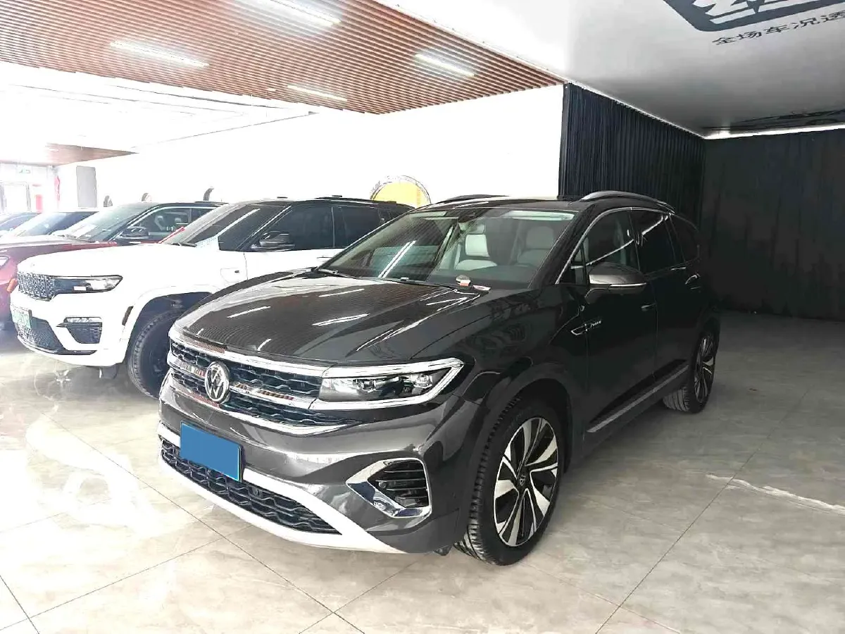 2021 Volkswagen Talagon 2.0T 220HP L4 7DCT,autocango,china used car exporter,china ev exporter,chinese used car exporter,chinese used ev exporter
