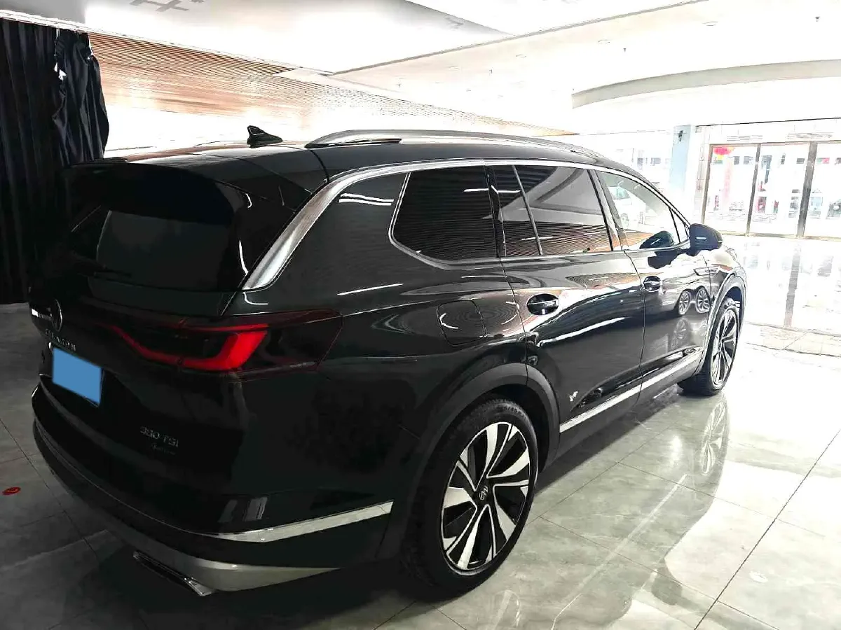 2021 Volkswagen Talagon 2.0T 220HP L4 7DCT,autocango,china used car exporter,china ev exporter,chinese used car exporter,chinese used ev exporter