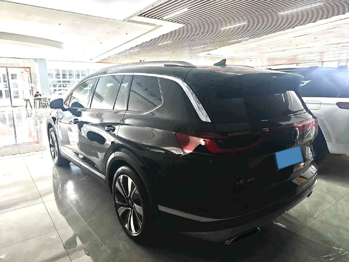 2021 Volkswagen Talagon 2.0T 220HP L4 7DCT,autocango,china used car exporter,china ev exporter,chinese used car exporter,chinese used ev exporter