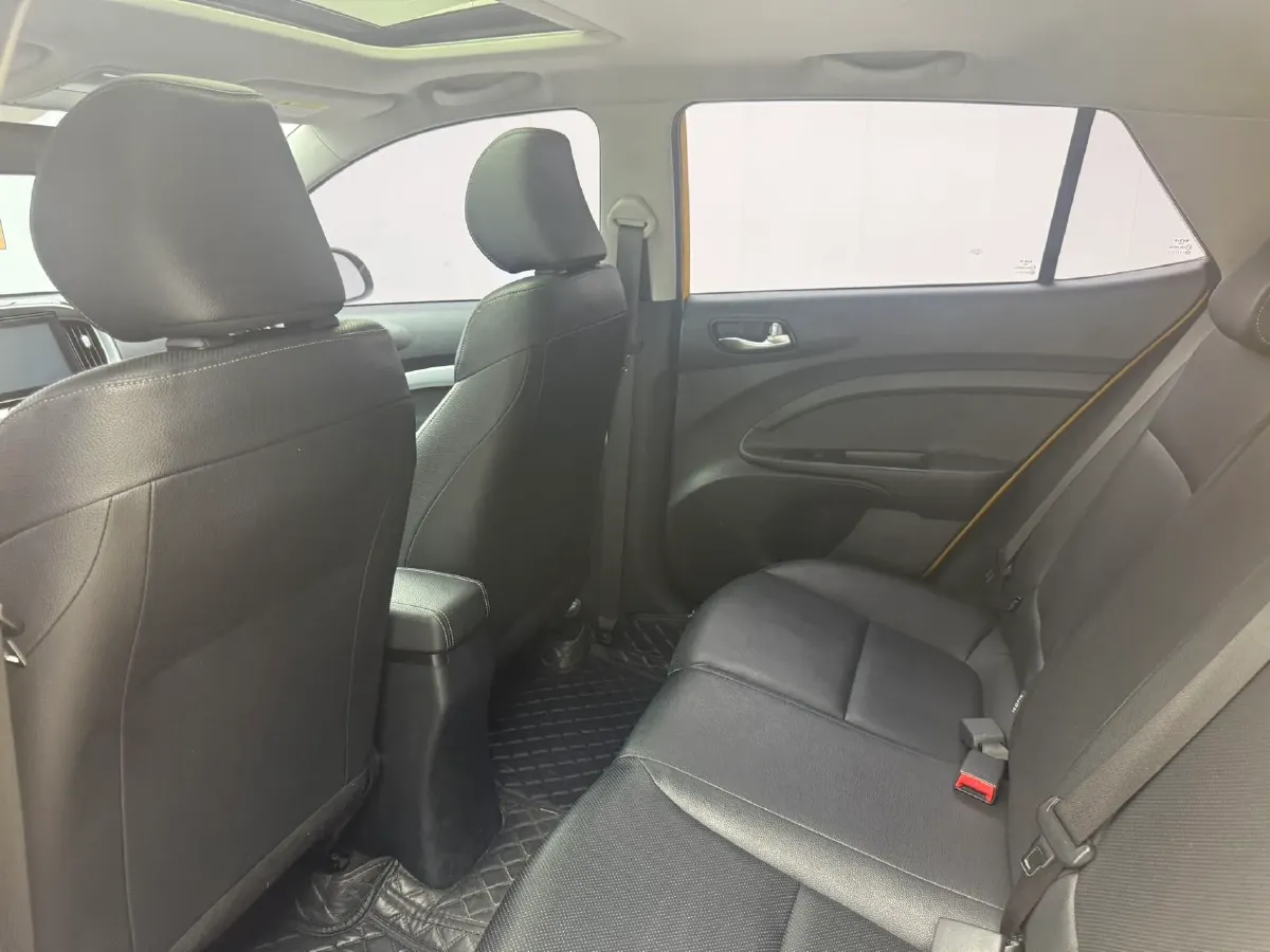 2021 Kia KX1 1.4L 100HP L4 CVT,autocango,china used car exporter,china ev exporter,chinese used car exporter,chinese used ev exporter