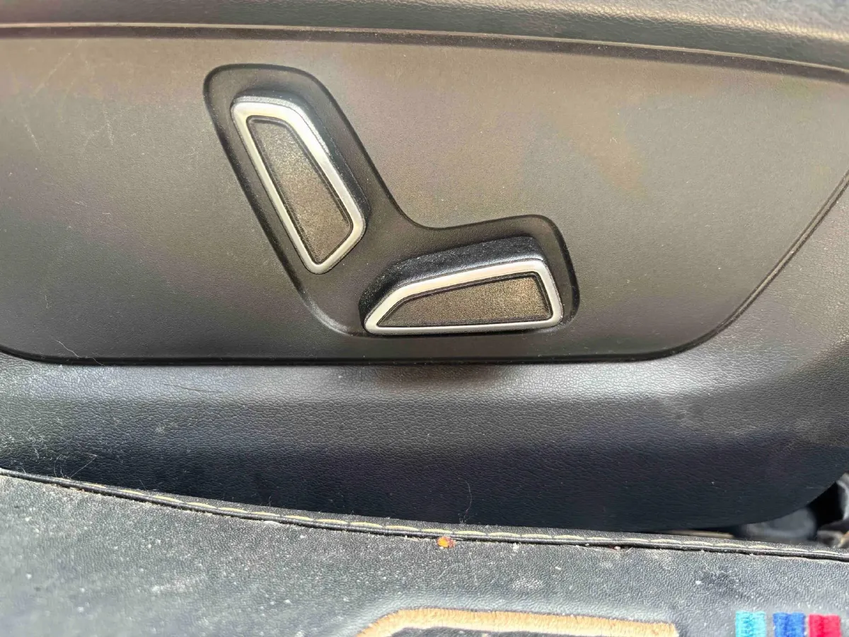 2020 ChangAn UNI-T 1.5T 180HP L4 7DCT,autocango,china used car exporter,china ev exporter,chinese used car exporter,chinese used ev exporter