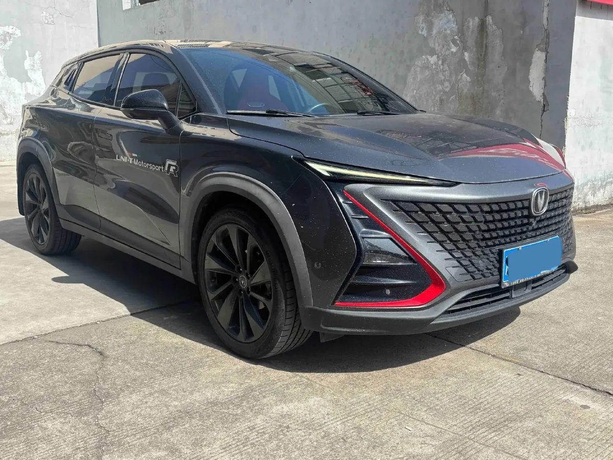 2020 ChangAn UNI-T 1.5T 180HP L4 7DCT,autocango,china used car exporter,china ev exporter,chinese used car exporter,chinese used ev exporter