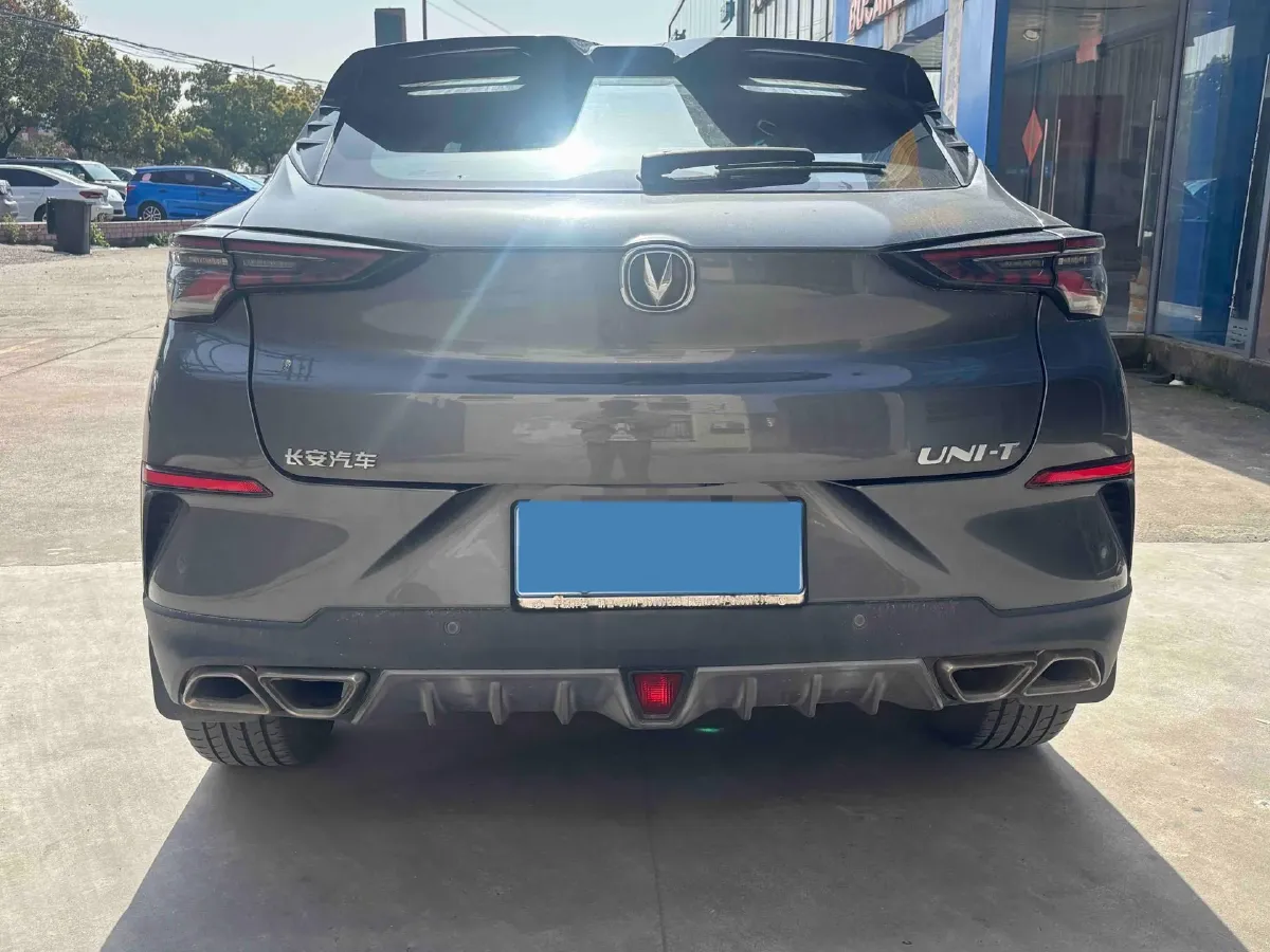 2020 ChangAn UNI-T 1.5T 180HP L4 7DCT,autocango,china used car exporter,china ev exporter,chinese used car exporter,chinese used ev exporter