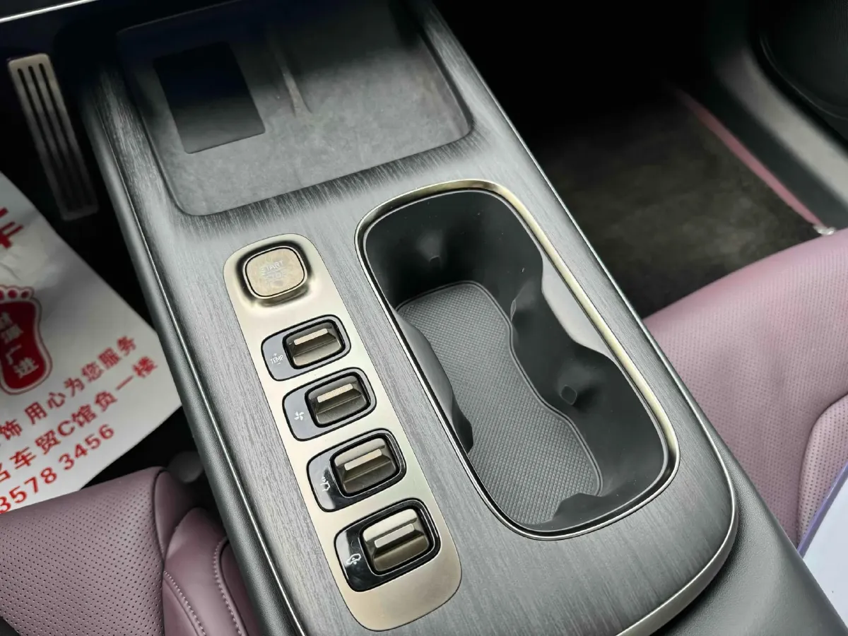 2024 MI SU7 BEV 101KWH,autocango,china used car exporter,china ev exporter,chinese used car exporter,chinese used ev exporter