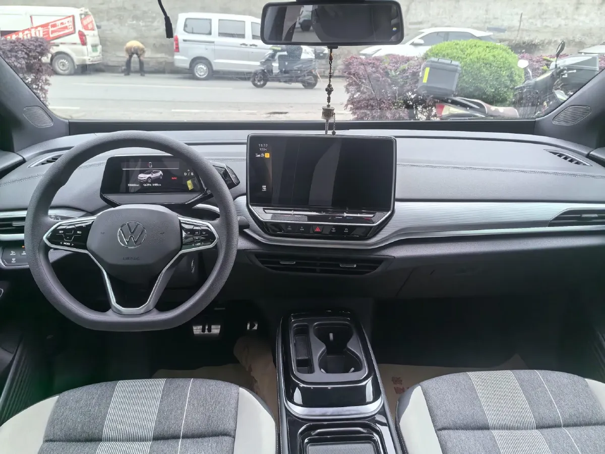 2022 Chevrolet Menlo BEV 61.1KWH,autocango,china used car exporter,china ev exporter,chinese used car exporter,chinese used ev exporter