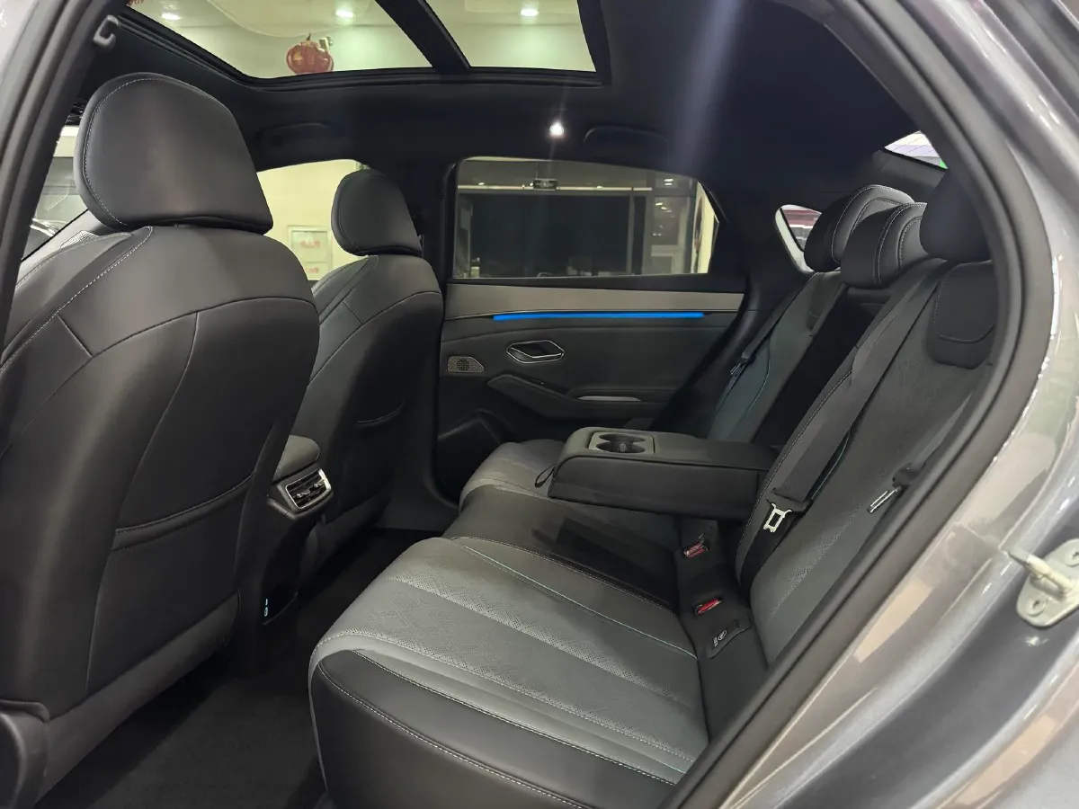 2024 BYD QinL 1.5L 101HP L4 E-CVT PHEV 15.87KWH,autocango,china used car exporter,china ev exporter,chinese used car exporter,chinese used ev exporter