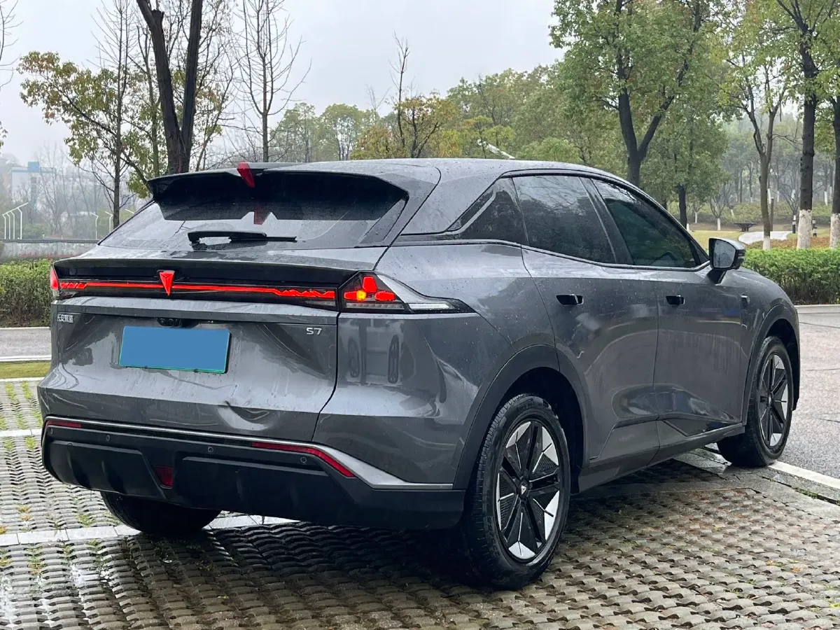 2023 Deepal S07 BEV 66.8KWH,autocango,china used car exporter,china ev exporter,chinese used car exporter,chinese used ev exporter