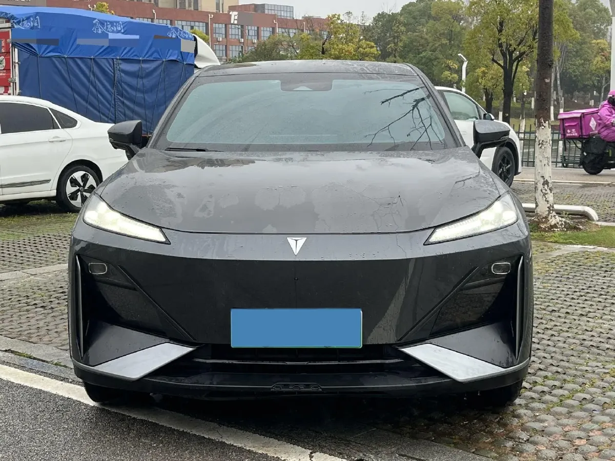 2023 Deepal S07 BEV 66.8KWH,autocango,china used car exporter,china ev exporter,chinese used car exporter,chinese used ev exporter