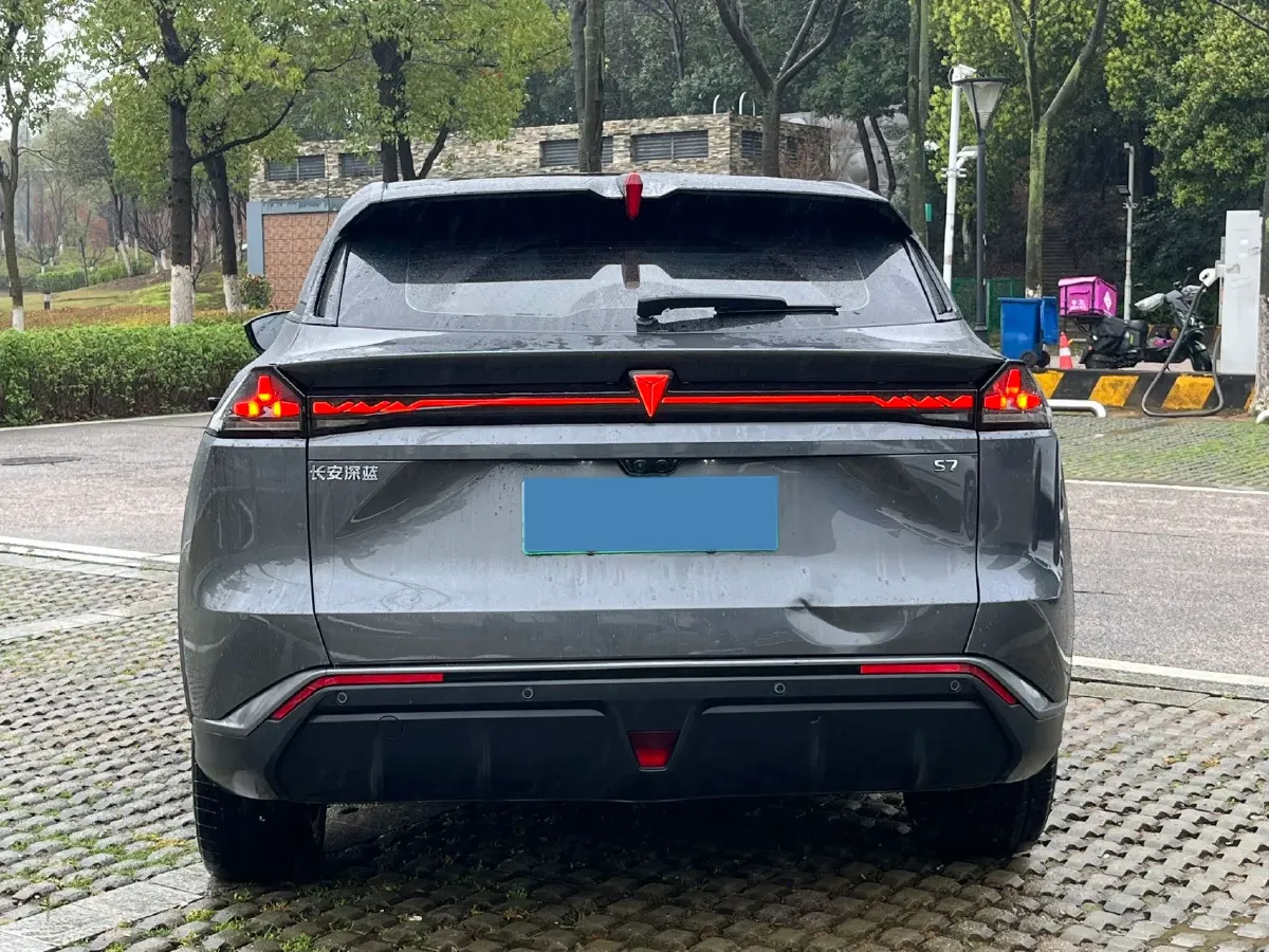 2023 Deepal S07 BEV 66.8KWH,autocango,china used car exporter,china ev exporter,chinese used car exporter,chinese used ev exporter