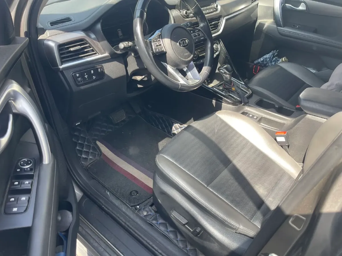 2018 Kia Sportage R 2.0L 160HP L4 6AT,autocango,china used car exporter,china ev exporter,chinese used car exporter,chinese used ev exporter