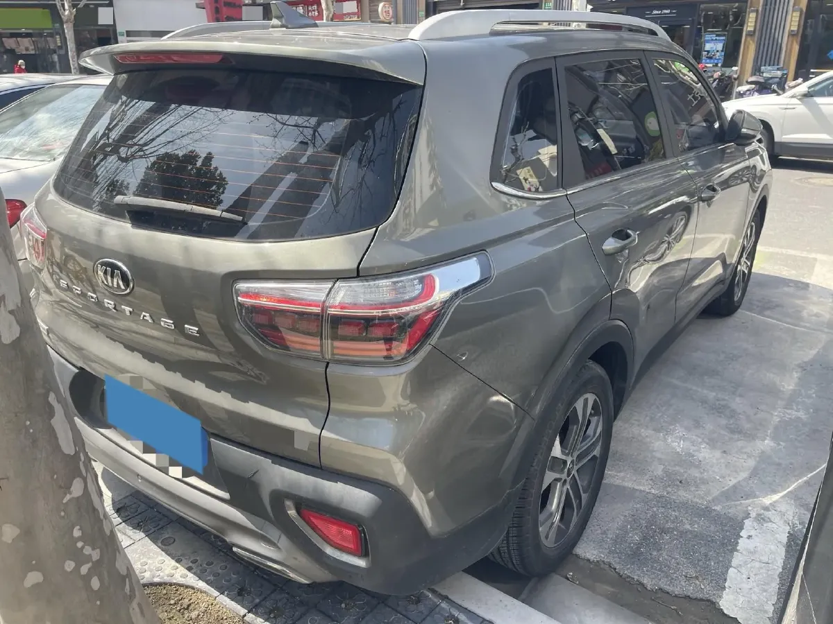 2018 Kia Sportage R 2.0L 160HP L4 6AT,autocango,china used car exporter,china ev exporter,chinese used car exporter,chinese used ev exporter