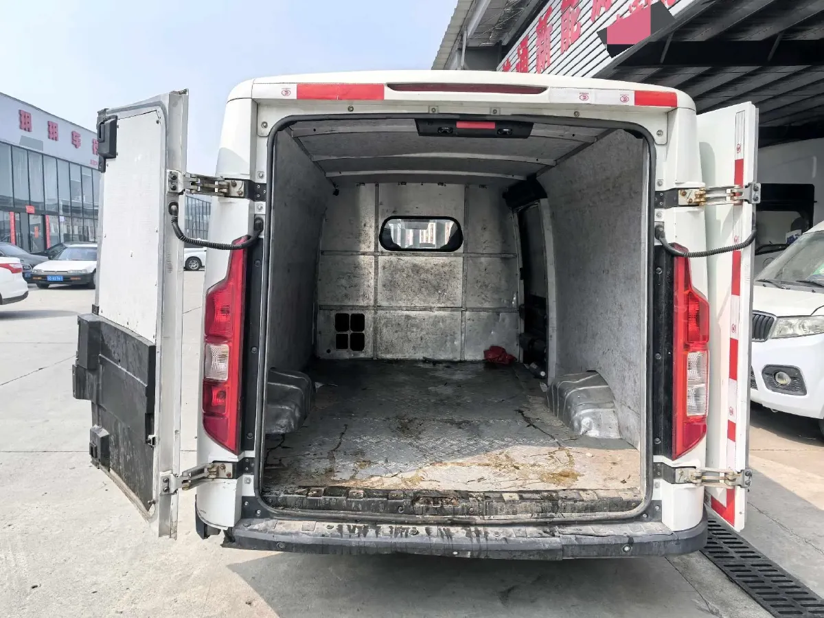 2019 Karry Dolphin EV BEV 44.5KWH,autocango,china used car exporter,china ev exporter,chinese used car exporter,chinese used ev exporter