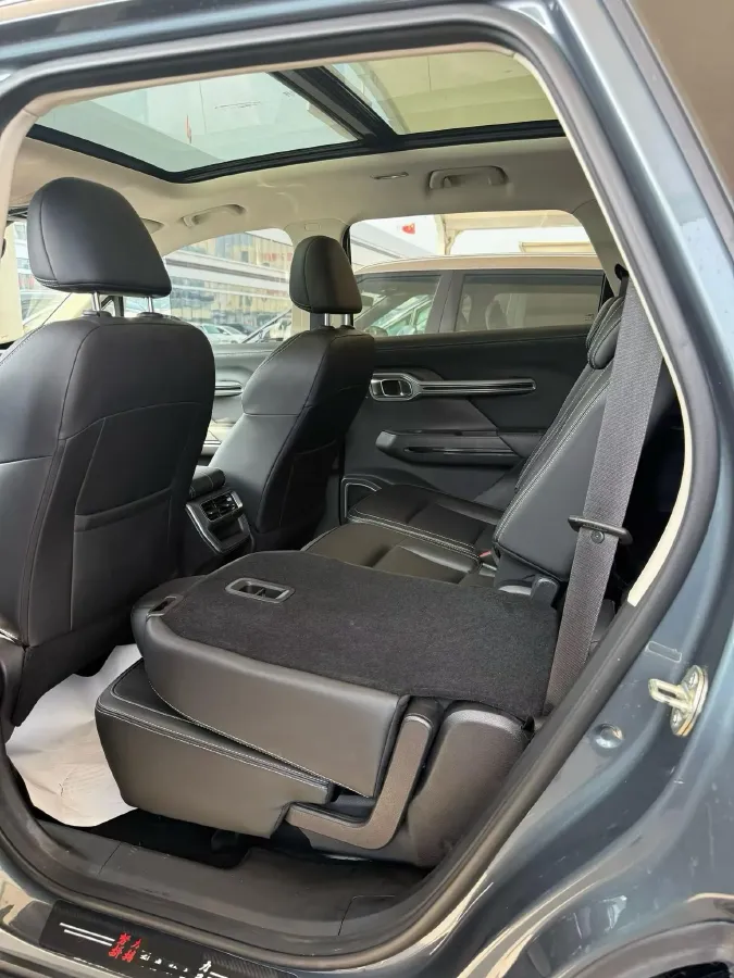 2020 Geely Okavango 1.8T 184HP L4 7DCT,autocango,china used car exporter,china ev exporter,chinese used car exporter,chinese used ev exporter