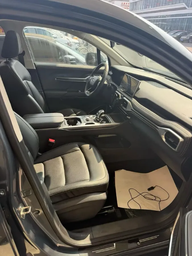 2020 Geely Okavango 1.8T 184HP L4 7DCT,autocango,china used car exporter,china ev exporter,chinese used car exporter,chinese used ev exporter