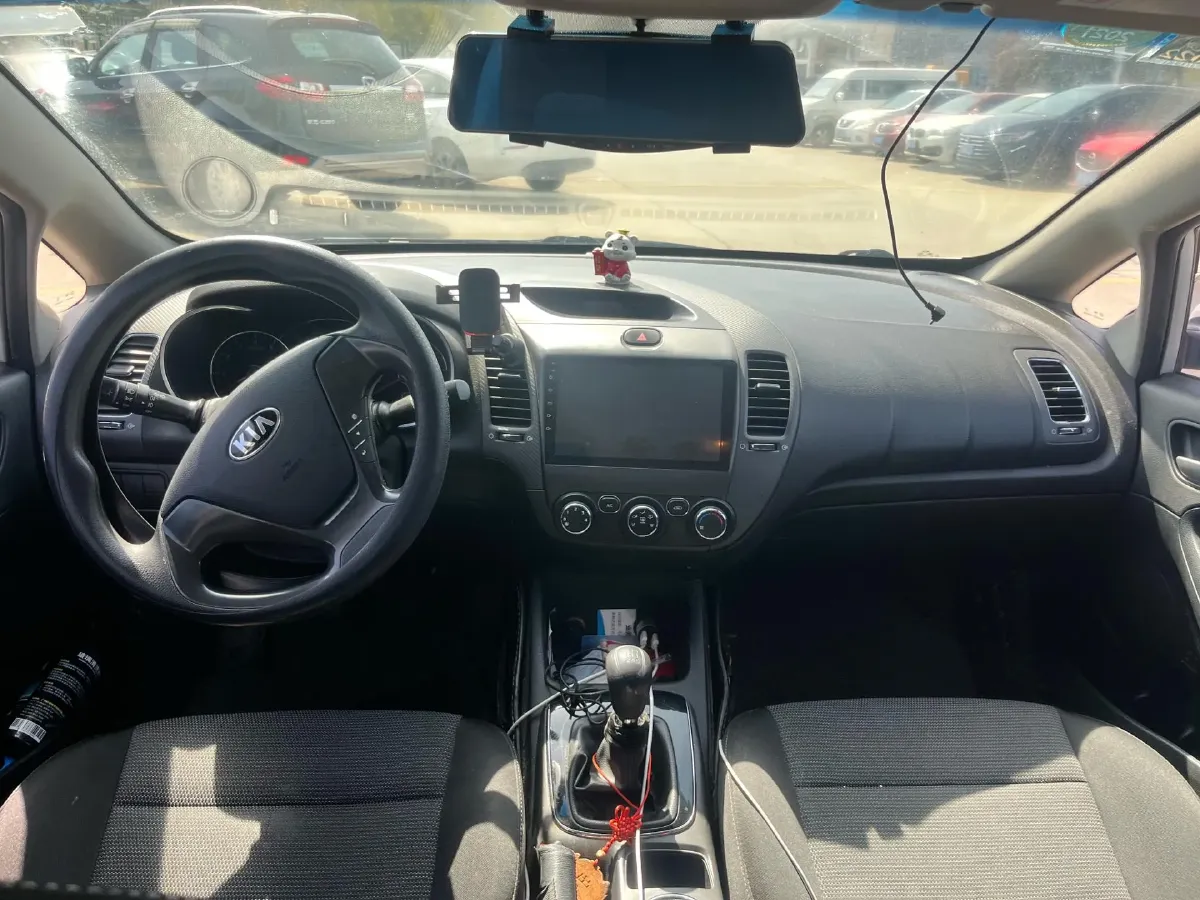 2016 Kia K3 1.6L 128HP L4 6MT,autocango,china used car exporter,china ev exporter,chinese used car exporter,chinese used ev exporter