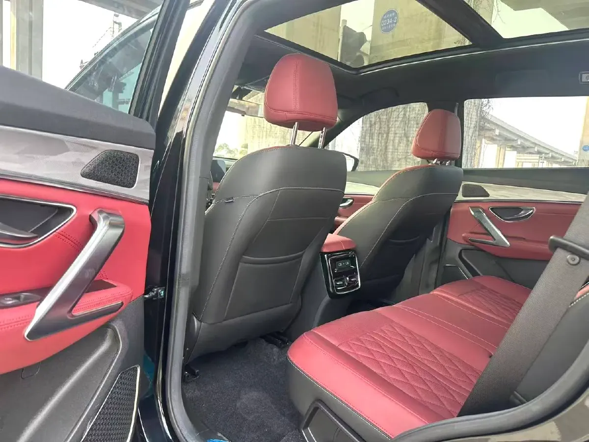 2023 Jetour X70 Plus 1.5T 156HP L4 6DCT,autocango,china used car exporter,china ev exporter,chinese used car exporter,chinese used ev exporter