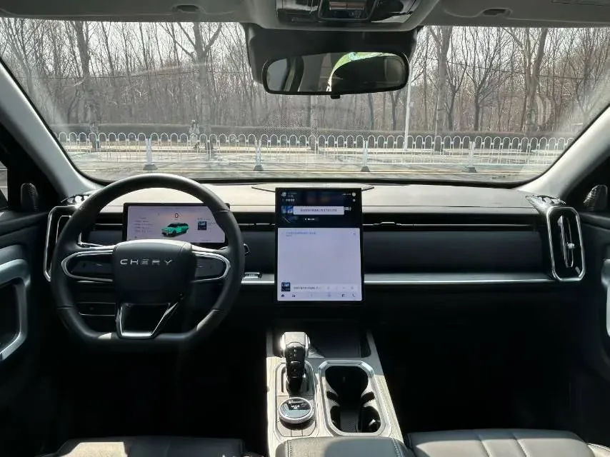 2023 Chery Exploration 06 1.6T 197HP L4 7DCT,autocango,china used car exporter,china ev exporter,chinese used car exporter,chinese used ev exporter