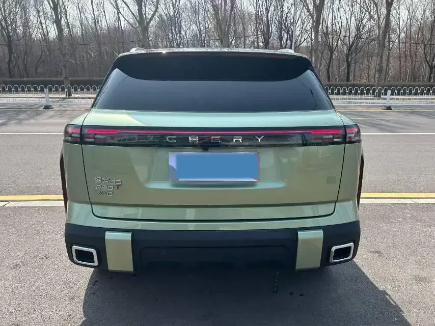 2023 Chery Exploration 06 1.6T 197HP L4 7DCT,autocango,china used car exporter,china ev exporter,chinese used car exporter,chinese used ev exporter