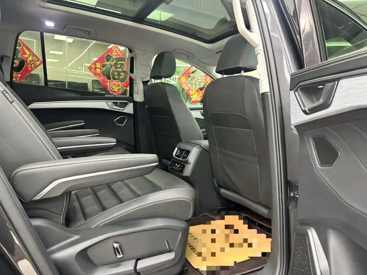 2022 Volkswagen Talagon 2.0T 220HP L4 7DCT,autocango,china used car exporter,china ev exporter,chinese used car exporter,chinese used ev exporter