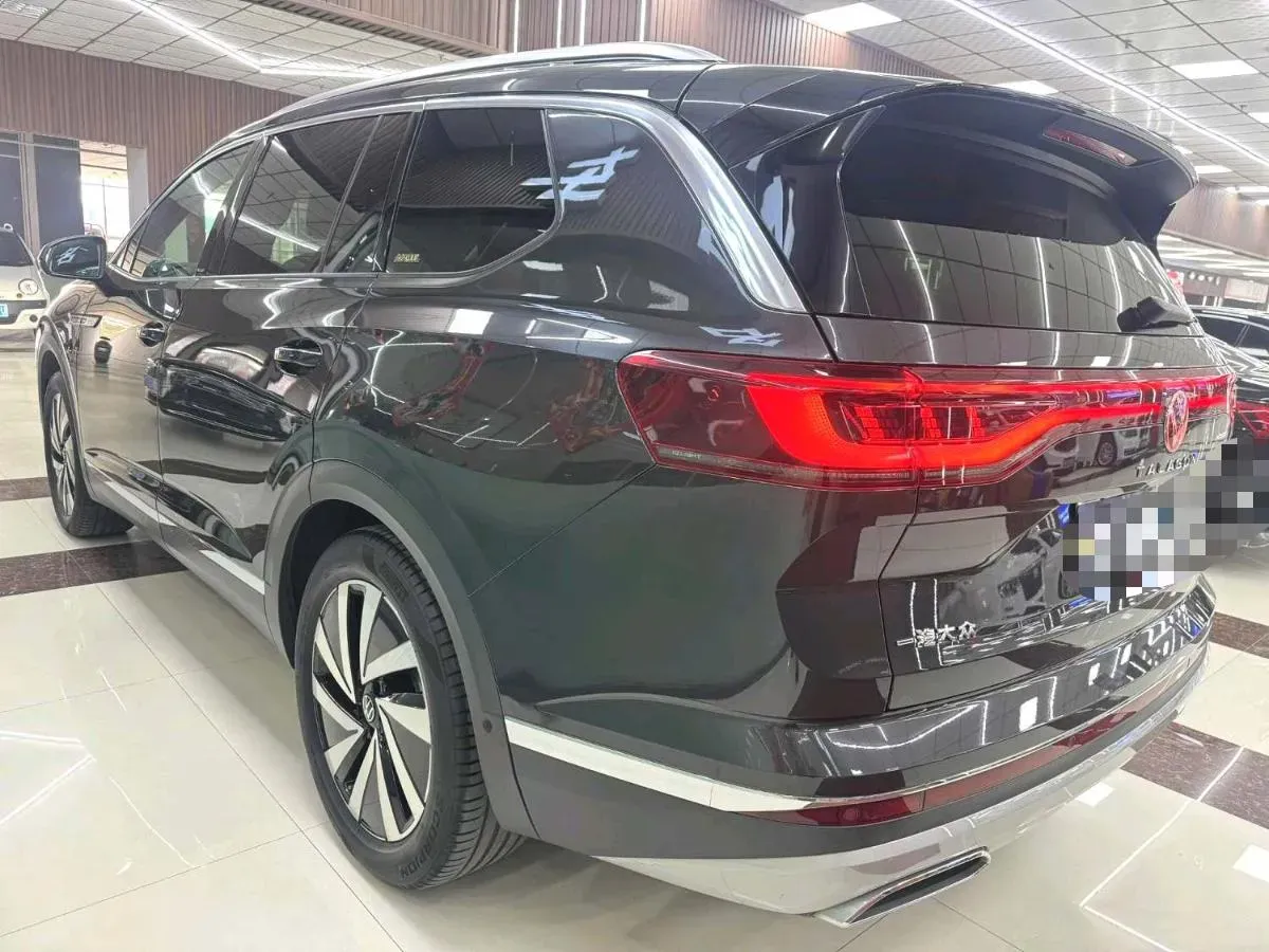 2022 Volkswagen Talagon 2.0T 220HP L4 7DCT,autocango,china used car exporter,china ev exporter,chinese used car exporter,chinese used ev exporter