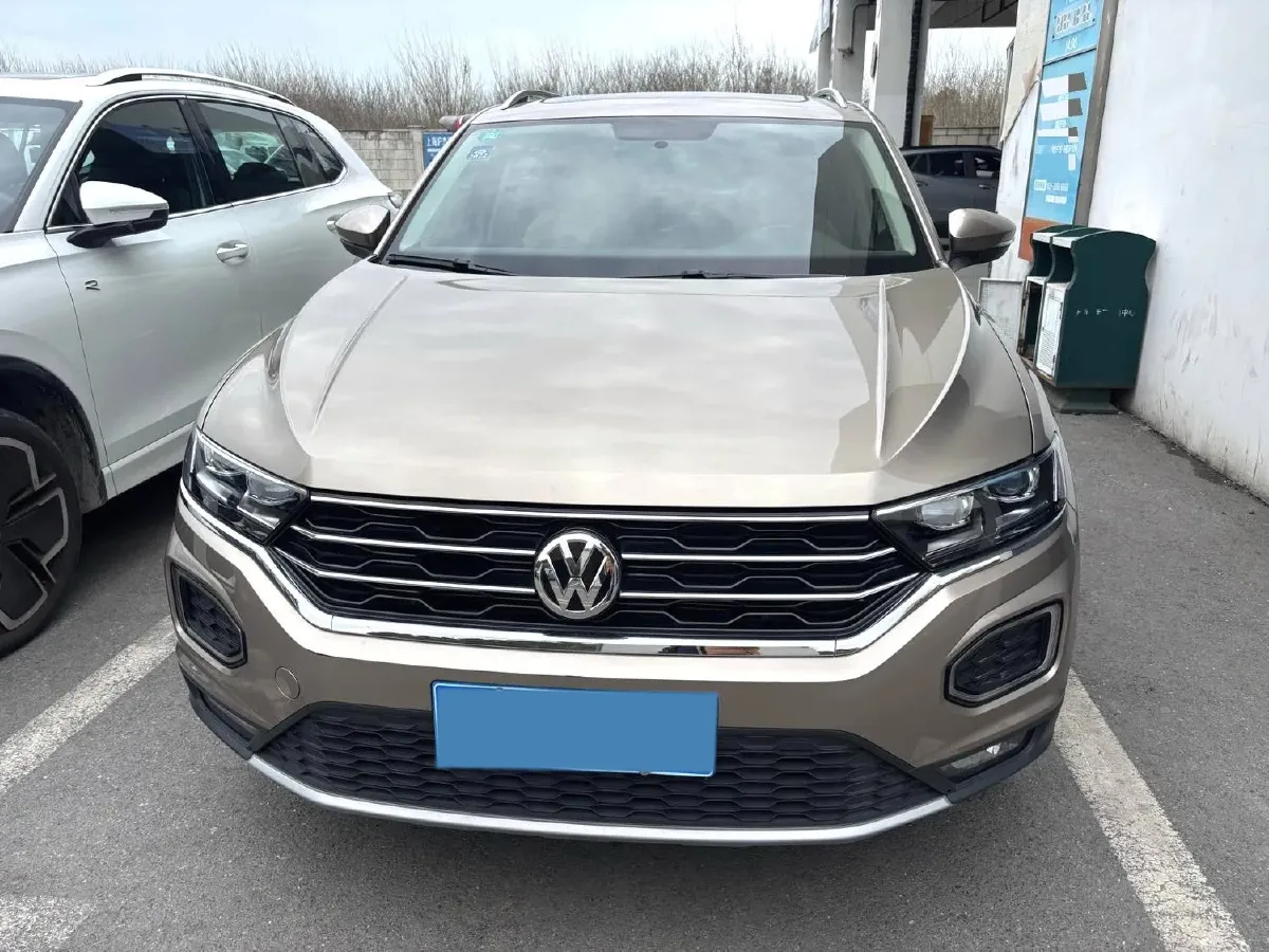 2020 Volkswagen T-Roc 1.4T 150HP L4 7DCT,autocango,china used car exporter,china ev exporter,chinese used car exporter,chinese used ev exporter