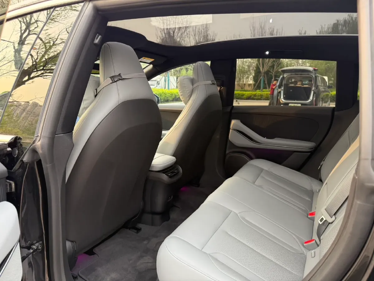 2024 NIO ET5 BEV 75KWH,autocango,china used car exporter,china ev exporter,chinese used car exporter,chinese used ev exporter