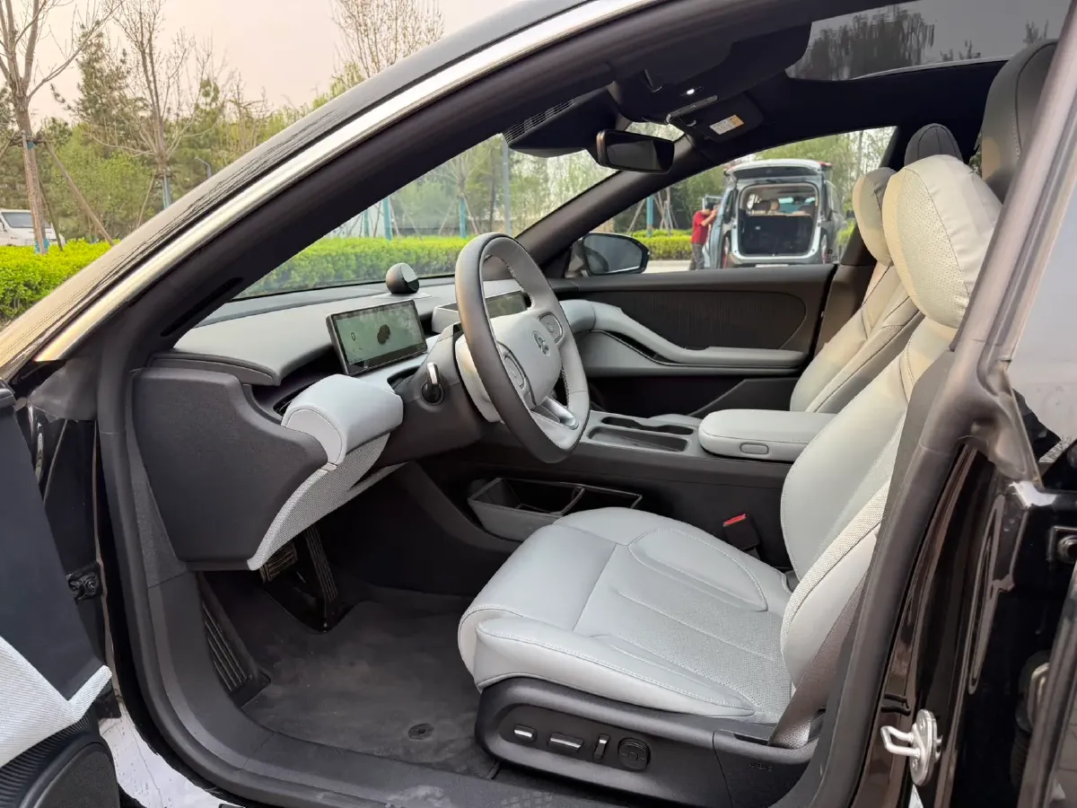 2024 NIO ET5 BEV 75KWH,autocango,china used car exporter,china ev exporter,chinese used car exporter,chinese used ev exporter