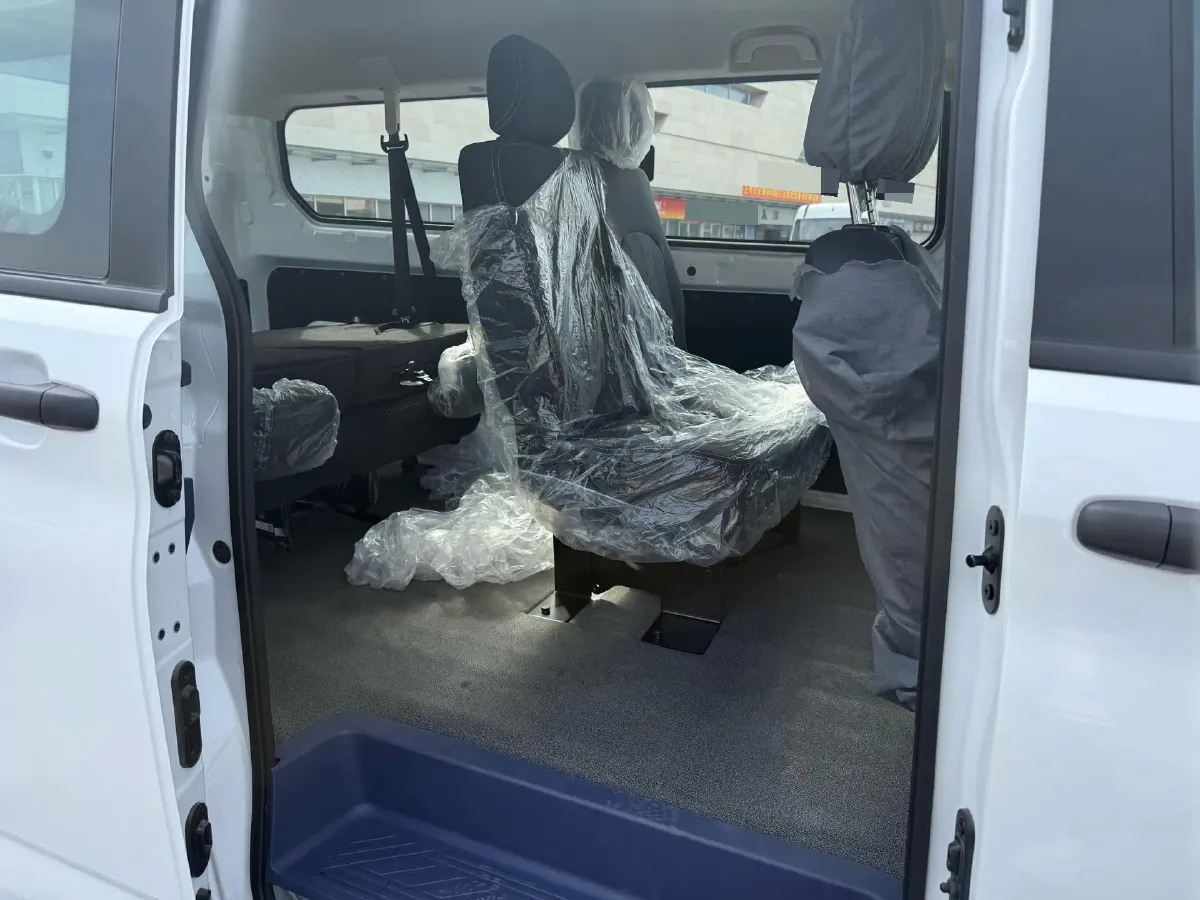 2025 BAW RuiSheng Trump M7 1.6L 124HP L4 5MT,autocango,china used car exporter,china ev exporter,chinese used car exporter,chinese used ev exporter