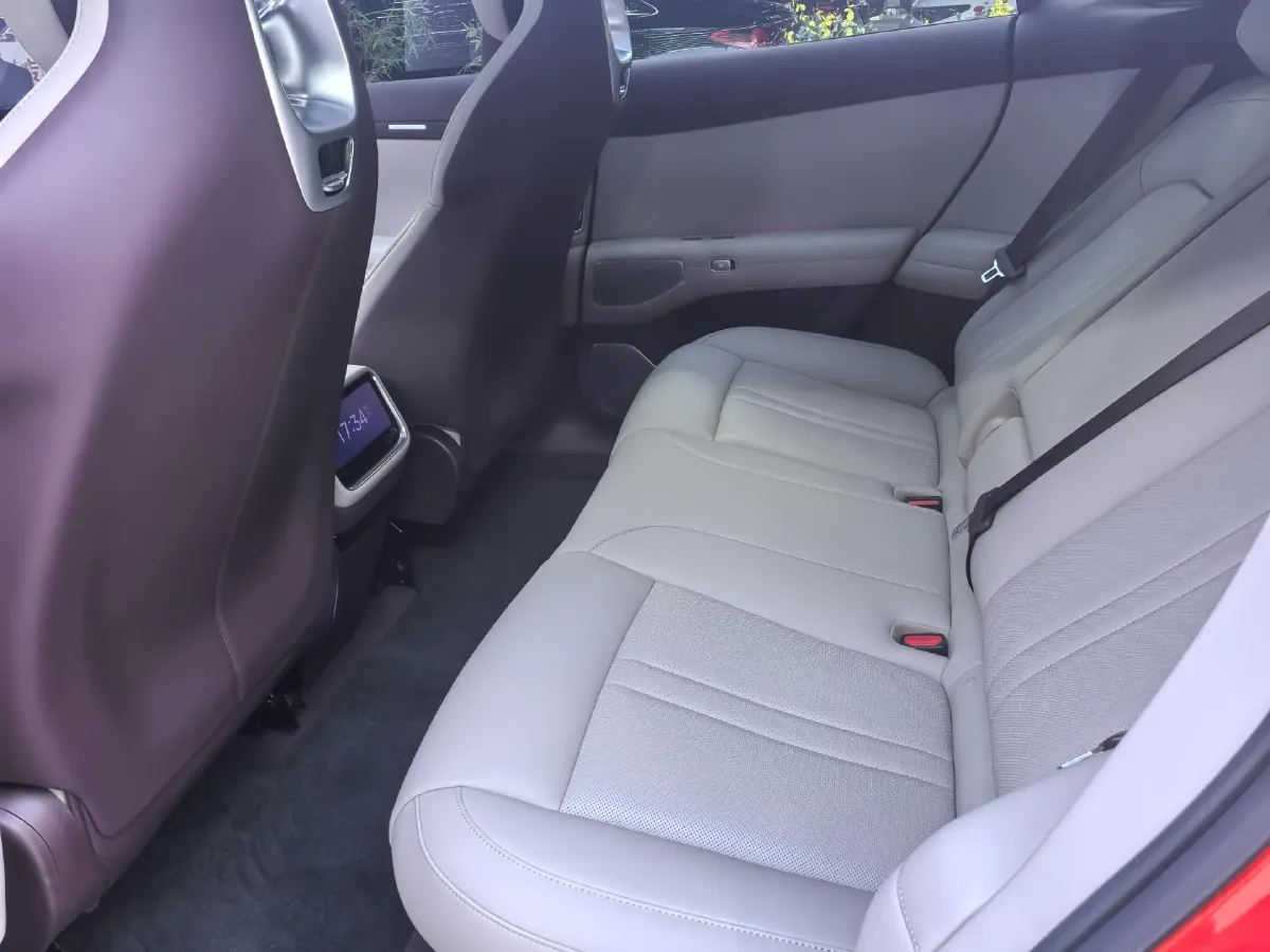 2025 MI YU7 BEV,autocango,china used car exporter,china ev exporter,chinese used car exporter,chinese used ev exporter