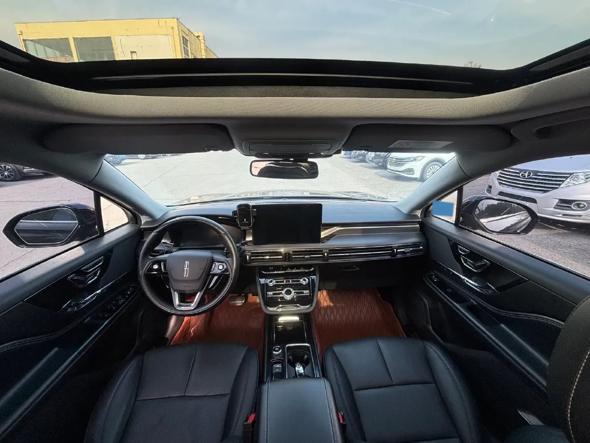 2021 Lincoln Corsair 2.0T 245HP L4 8AT,autocango,china used car exporter,china ev exporter,chinese used car exporter,chinese used ev exporter