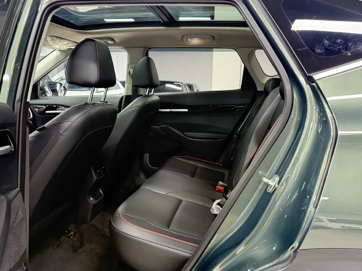 2023 Kia Seltos 1.5L 115HP L4 CVT,autocango,china used car exporter,china ev exporter,chinese used car exporter,chinese used ev exporter